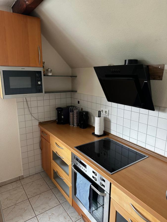 Schoene Ruhige Wohnung In Anliegerstrasse 에센 외부 사진